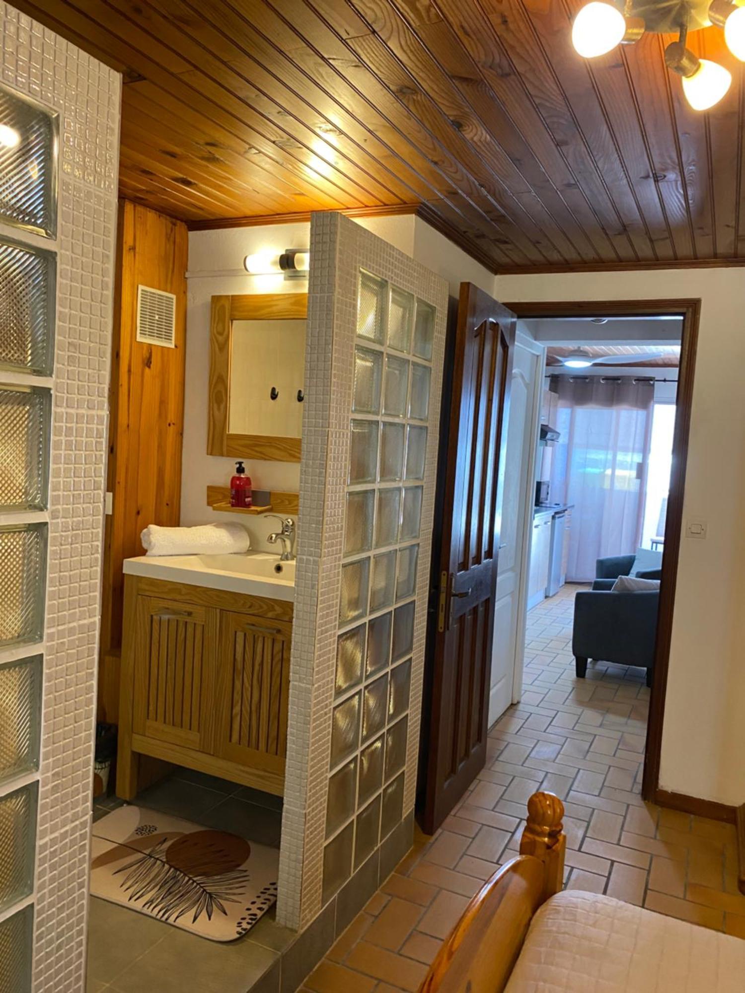 Ferienwohnung Happy Tropicaloc Saint Pierre Exterior foto
